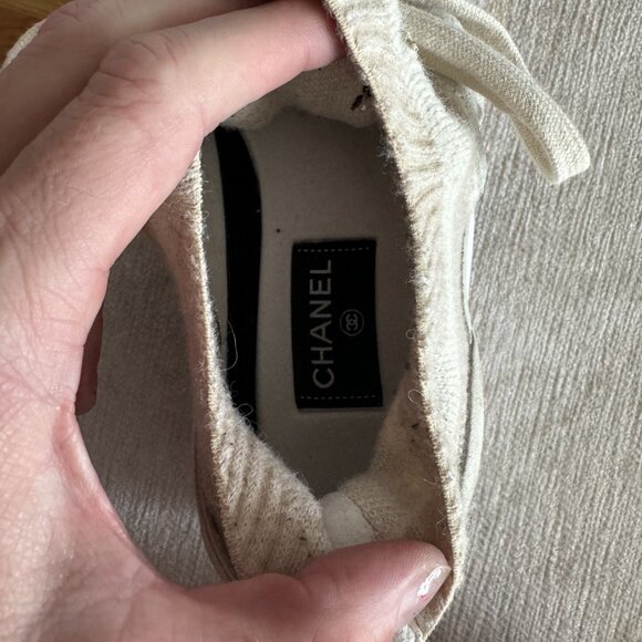 CHANEL WOMEN’S CC LOW-TOP SNEAKERS SUEDE AND KNIT FABRIC 42 - Picture 9 of 13